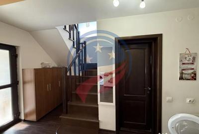 Casă cu 4 camere cu Teren 665 Mp în Malu Mare - 14