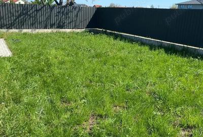 Spațiu comercial, de 80 mp, în Central - 3