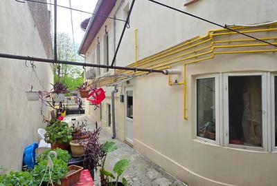 Casă cu 3 camere cu Canalizare în Tomis I - 4