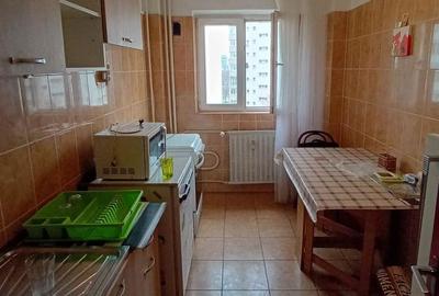 Apartament cu 2 camere decomandat în Dristor