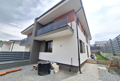 Duplex nou, 115 mp, 2 balcoane, terasa,Dezmir, zona str. Criseni/Bonas - 1