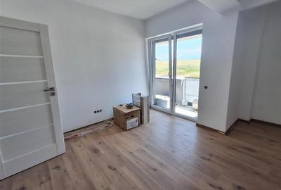 Apartament 3 camere 2 bai  balcon parcare zona Calea Surii Mici - 3