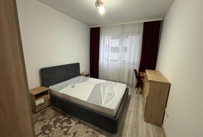 Apartament cu 2 camere semidecomandat în Apărătorii Patriei