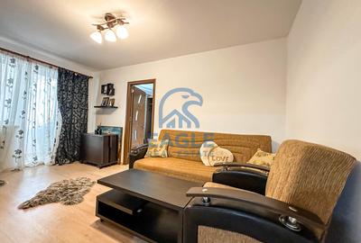 Apartament cu 3 camere semidecomandat, mobilat în Casa de Cultură - 1