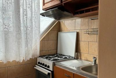 Inchiriez apartamant 2 camere - 3