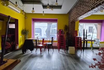 Imobil parter  - zona centrala -str Decebal colt cu Mircea cel Batran/84 mp - 11