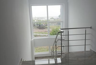 Apartament cu 2 camere semidecomandat în Nord - 2
