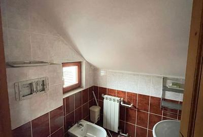 Casă cu 4 camere cu Teren 427 Mp în Central - 18
