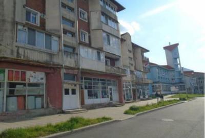 Cota 3/16-apartament 3 camere, Vulcan, Jud Hunedoara