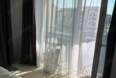 Apartament cu 2 camere decomandat în Tractorul - 7