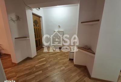 Apartament cu 3 camere decomandat în Micro 8 - 2