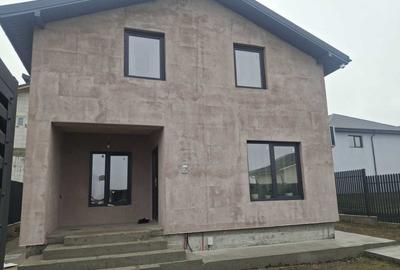 Casă individuală cu 3 camere cu Canalizare în Valu lui Traian - 2