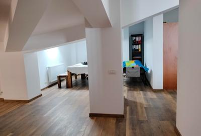 Casa superba, zona linistita, accesibil, cu mansarda locuibila de 100mp. - 41