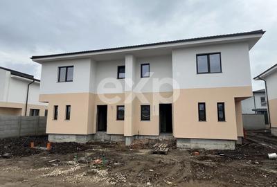 Duplex cu 4 camere cu Teren 250 Mp în Corbeanca - 3