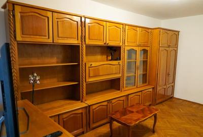 Apartament cu 4 camere decomandat în P-ța Mihai Viteazu - 4