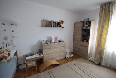 Duplex cu 5 camere cu Canalizare în Braytim - 9