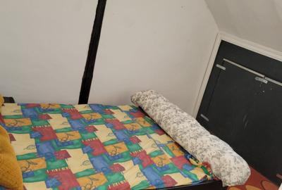 Apartament cu doua camere zona Lunei
