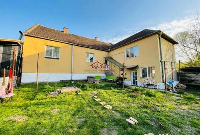 Apartament cu 4 camere semidecomandat în Central - 9