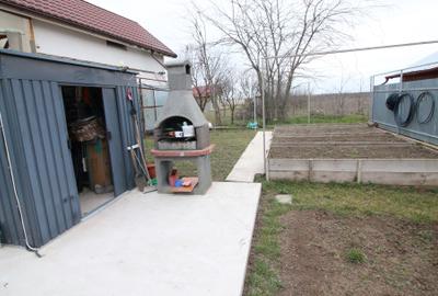 Casă individuală cu 3 camere cu Canalizare în Odaia Manolache - 18