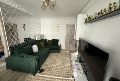 Apartament cu 3 camere semidecomandat în Groapa