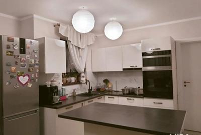 Casă cu 3 camere în Central - 8