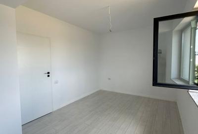 Casa individuala cu 4 camere. STB la 2 min. Comision 0 - 8