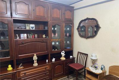 Apartament 4 camere , zona Primarie Focsani, decomandat , 97 Apartament 4 camere , zona Primarie Focsani, decomandat , 97 - 2