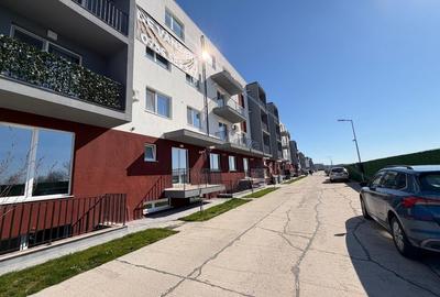 Apartament cu 2 camere semidecomandat în Otopeni - 1