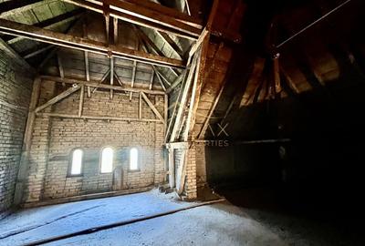 Casă individuală cu 6 camere cu Canalizare în Capitale - 15