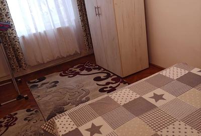 Apartament cu 3 camere semidecomandat în Tomis Nord