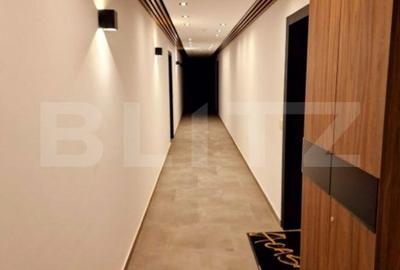 Apartament cu 3 camere în Tractorul - 3
