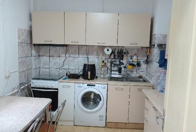 Inchiriez/schimb cu casa un apartament cu 3 camere central - 8