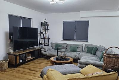 Spațiu comercial, de 43,000 mp, în Voila - 5