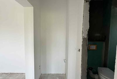 Apartament cu 4 camere semidecomandat în Micro 16 - 11
