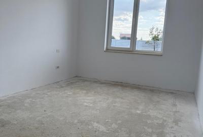 Casă individuală cu 4 camere cu Canalizare în Frumușani - 16