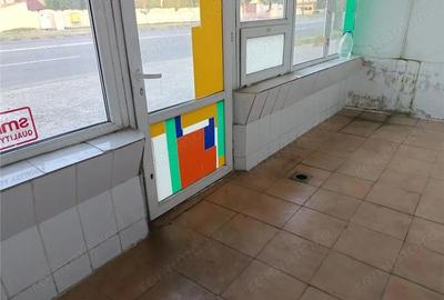 Spațiu comercial, de 475 mp, în Republicii - 7