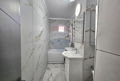 Apartament cu 3 camere semidecomandat, mobilat în Tomis Nord - 8