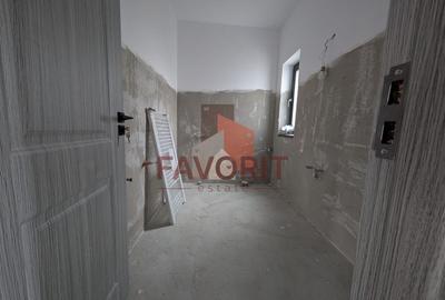 Casa individuala | Parter + Etaj | Asfalt | Toate utilitatile | - 18