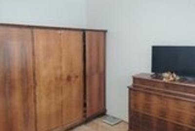 Eroii Revolutiei chiar langa metrou - 3