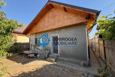 Caslita - teren 513 mp, pomi fructiferi, casa 2 camere - 4