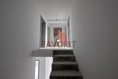 Casa individuala | Parter + Etaj | Asfalt | Toate utilitatile | - 23