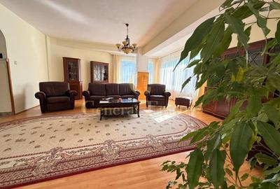 Casă individuală cu 7 camere cu Teren 1170 Mp în Tractorul - 3