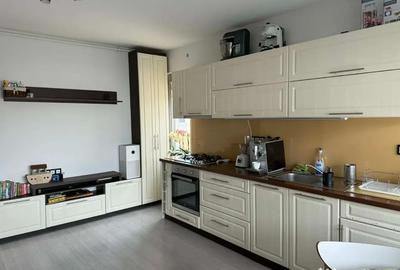 Apartament cu 3 camere semidecomandat în Europa - 8