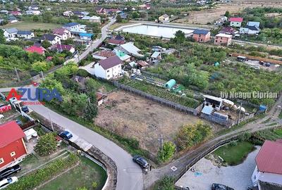 Teren intravilan Bradu, 1700 mp, toate utilitatile disponibile - 1