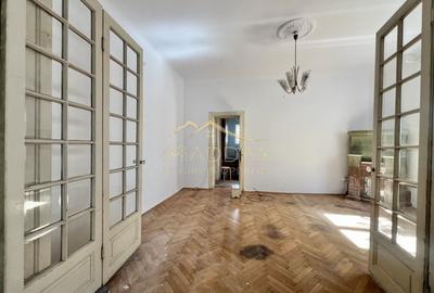 Casă individuală cu 6 camere cu Canalizare în Capitale - 2