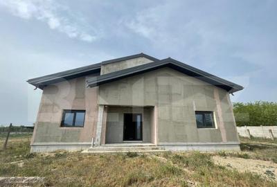 Casa parter + pod, zona ?coala Malu Mare (sat), teren 2400 - 5