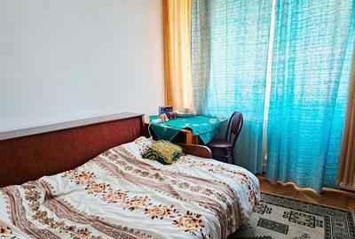 Apartament cu 3 camere semidecomandat în Central - 14