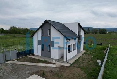 Casa/Vila de vanzare Sat Siretu, Com. Letea Veche, Bacau - 14