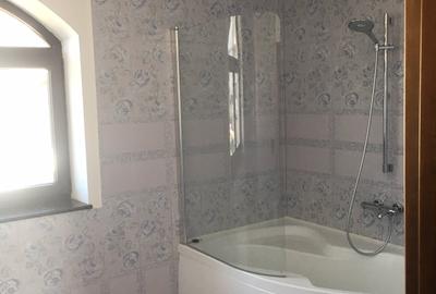 Casă cu 7 camere cu Canalizare în Băneasa - 15