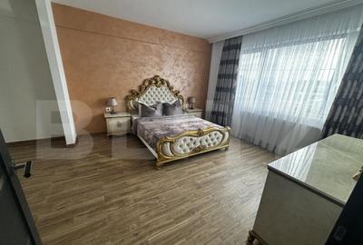 Inchiriere apartament cu 2 camere, 74 mp, zona Piata de Vech - 3